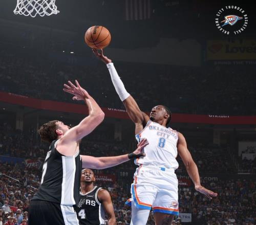 丘妈荣耀登,体操世界杯,巴库分站赛,bet365,bet365体育,bet365官网,bet365网址